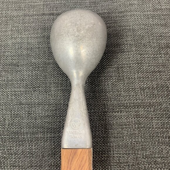 Vintage Vernon Ice Cream Scoop with Wooden Handle - Picture 6 of 9